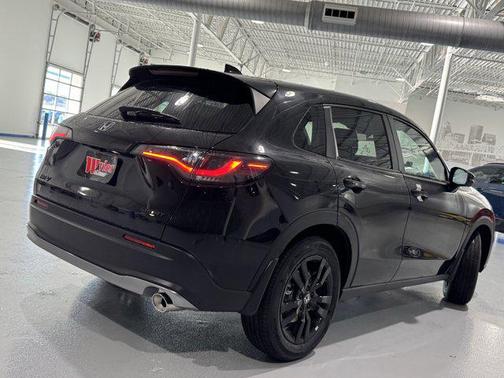 2026 Honda HR-V 2WD Sport