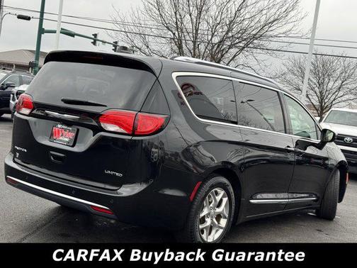 2019 Chrysler Pacifica Limited