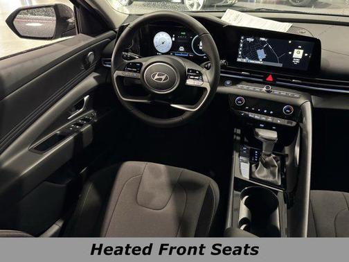 2025 Hyundai ELANTRA SEL