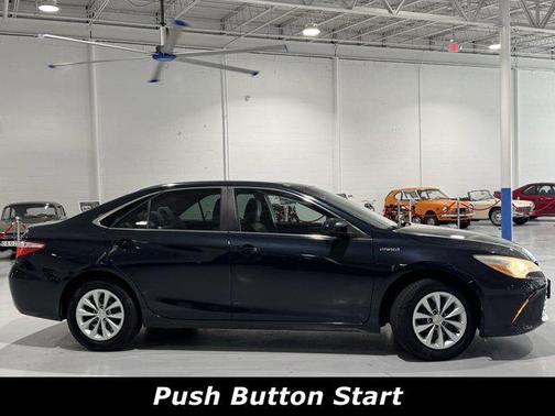 2017 Toyota Camry Hybrid LE