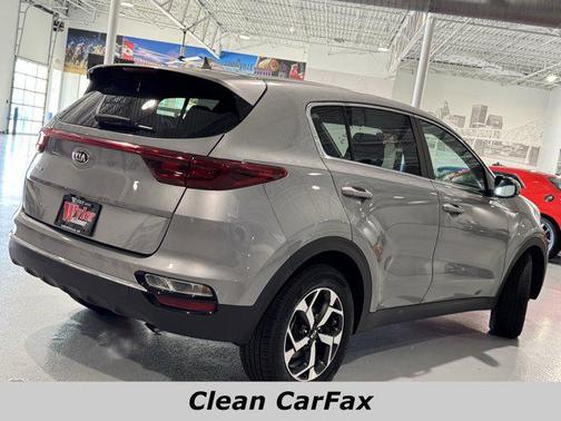 2022 Kia Sportage LX
