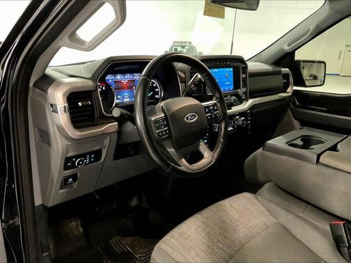 Blue Metallic 2022 Ford F-150 XLT