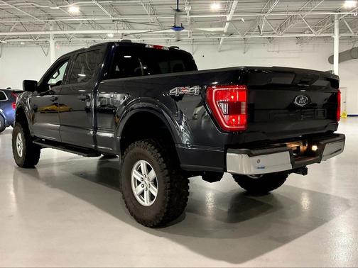 Blue Metallic 2022 Ford F-150 XLT