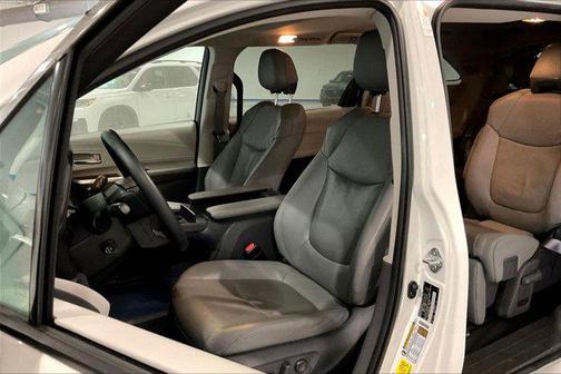 2021 Toyota Sienna Limited 7-Passenger