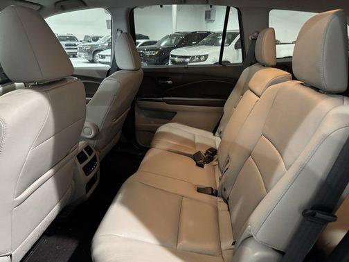 2022 Honda Pilot AWD Special Edition