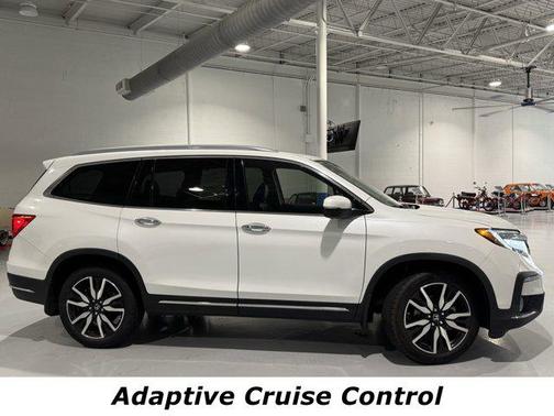 2022 Honda Pilot Touring 8-Passenger