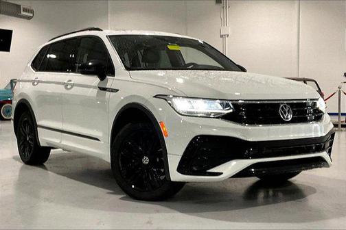 2022 Volkswagen Tiguan 2.0T SE R-Line Black 4MOTION