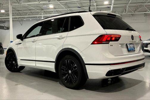 2022 Volkswagen Tiguan 2.0T SE R-Line Black 4MOTION