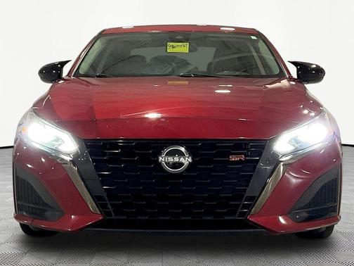 Scarlet Ember Tintcoat 2023 Nissan Altima SR FWD