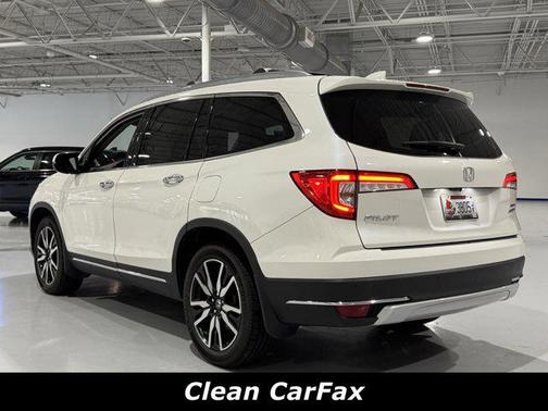White Diamond Pearl 2019 Honda Pilot Elite