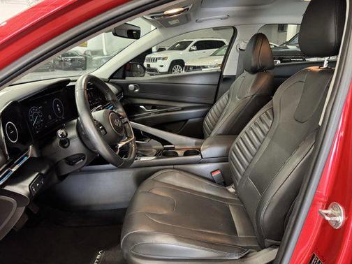 2023 Hyundai ELANTRA Limited