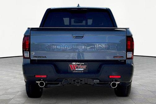 Sonic Gray Pearl 2026 Honda Ridgeline TrailSport+