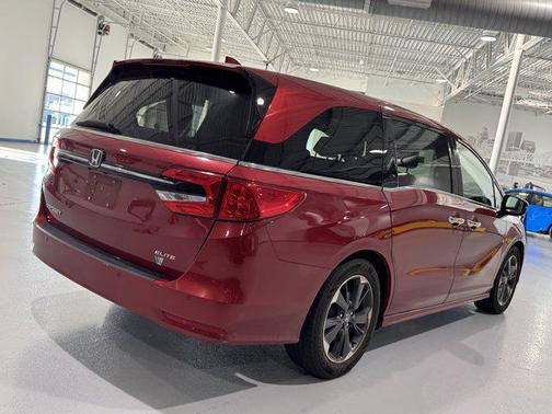 2022 Honda Odyssey Elite