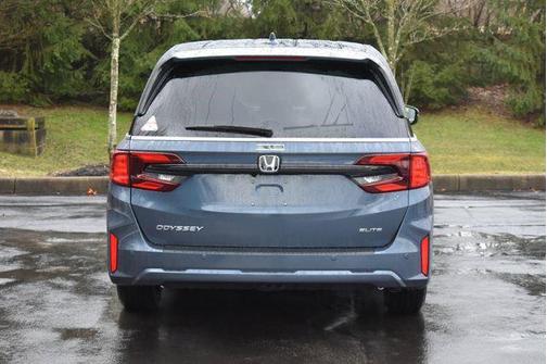 Smoke 2026 Honda Odyssey Elite