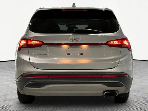 Shimmering Silver 2022 Hyundai SANTA FE SE