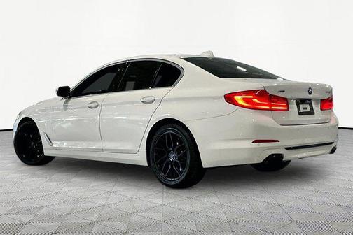 Alpine White 2019 BMW 540 xDrive