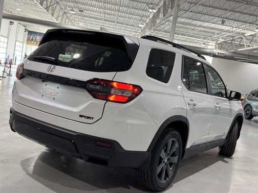 2026 Honda Pilot Sport
