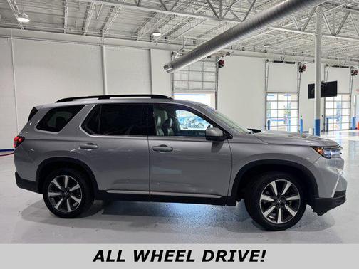 2024 Honda Pilot Touring 8-Passenger