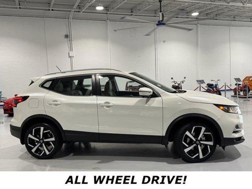 2022 Nissan Rogue Sport SL