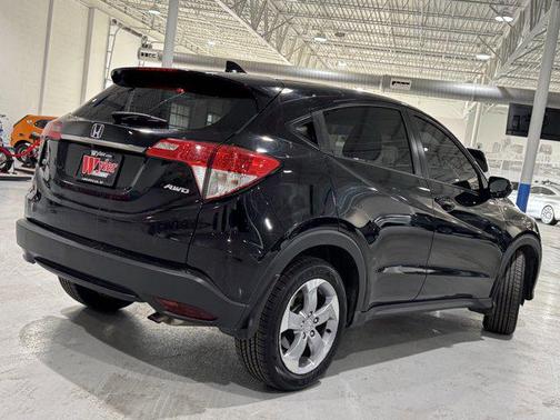 2022 Honda HR-V LX