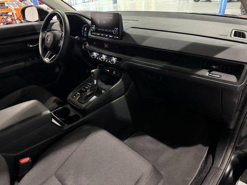 2025 Honda CR-V LX AWD