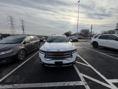 2023 GMC Acadia AWD SLT