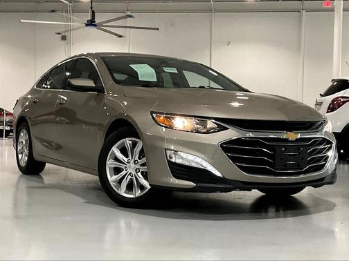 Mineral Gray Metallic 2022 Chevrolet Malibu FWD LT