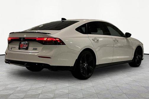 Platinum White Pearl 2024 Honda Accord Hybrid Sport-L