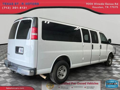 2017 Chevrolet Express 3500 LT