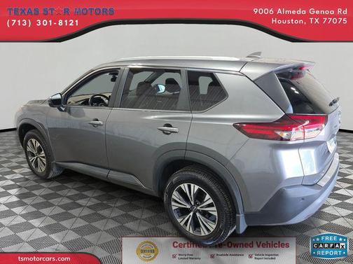 2022 Nissan Rogue SV