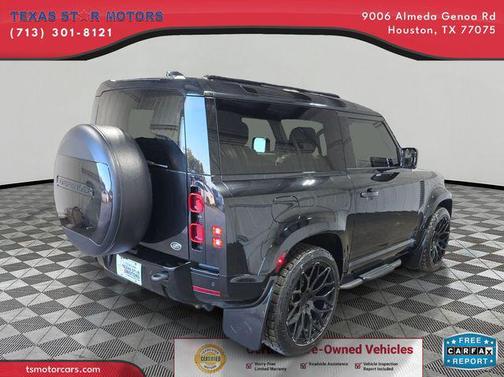 2022 Land Rover Defender 90 X-Dynamic S