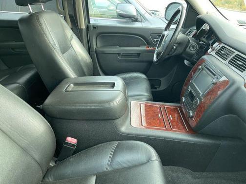 2013 Chevrolet Avalanche LTZ