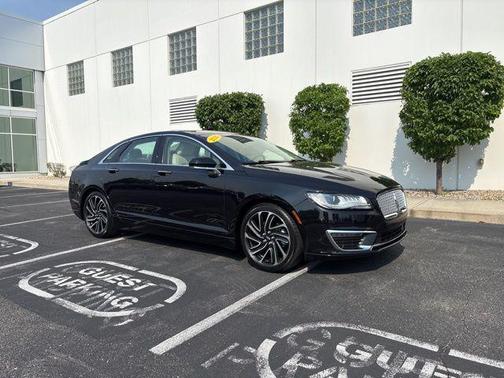 2020 Lincoln MKZ Standard