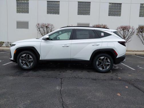 2026 Hyundai TUCSON Hybrid SEL Convenience