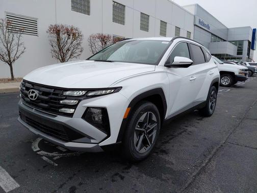 2026 Hyundai TUCSON Hybrid SEL Convenience