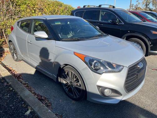 2016 Hyundai Veloster Turbo