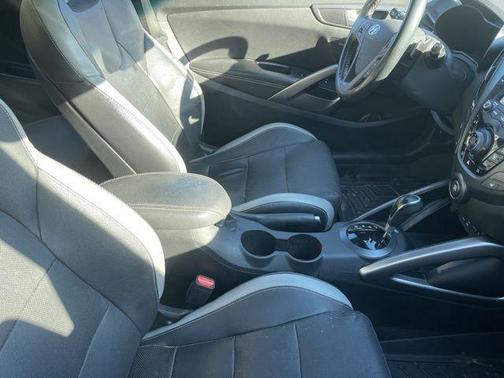 2016 Hyundai Veloster Turbo