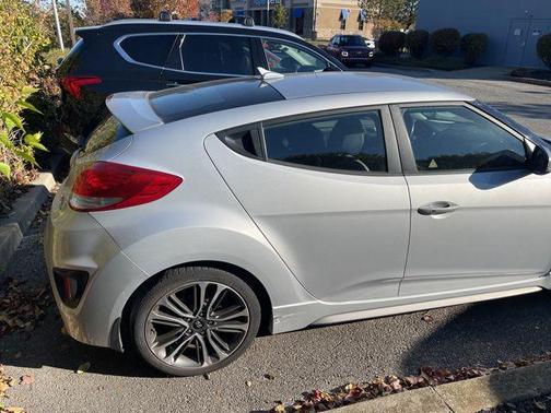 2016 Hyundai Veloster Turbo