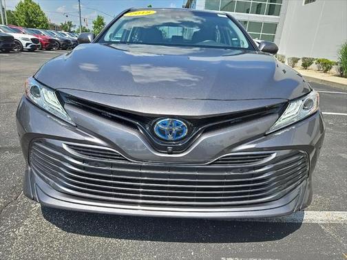 2018 Toyota Camry Hybrid XLE