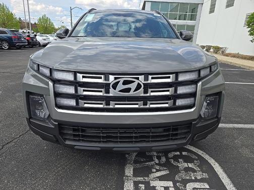 2025 Hyundai SANTA CRUZ SEL Activity