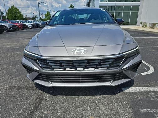 2025 Hyundai ELANTRA Sport