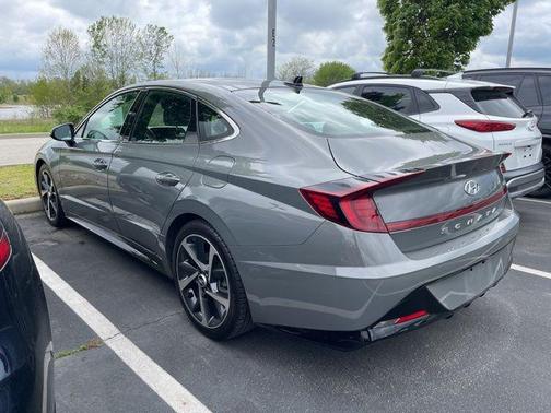 2022 Hyundai SONATA SEL Plus