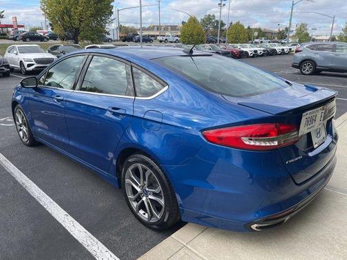 2017 Ford Fusion SE