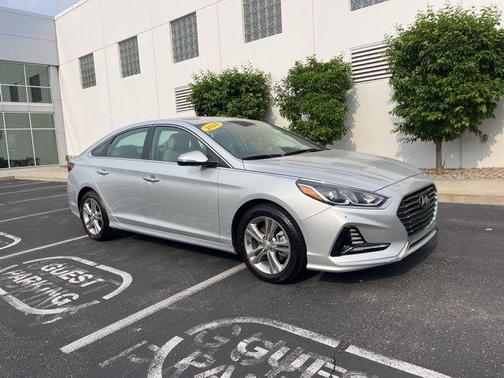2018 Hyundai SONATA SEL