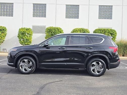 2023 Hyundai SANTA FE SEL 2.4
