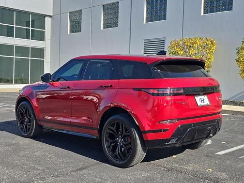 2023 Land Rover Range Rover Evoque R-Dynamic HST