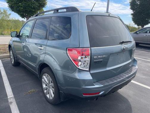 2011 Subaru Forester 2.5 X Premium