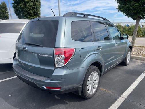 2011 Subaru Forester 2.5 X Premium