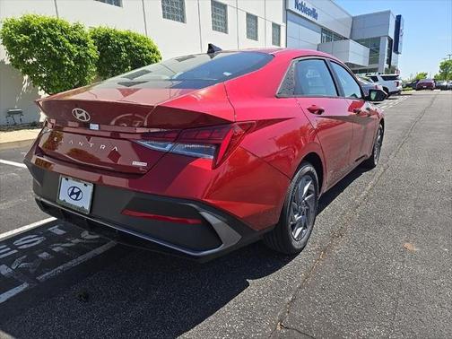 2025 Hyundai ELANTRA HEV Blue