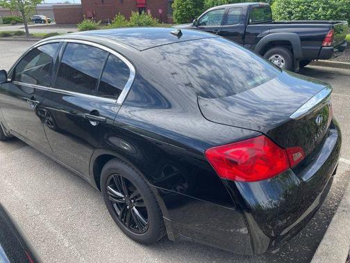 2013 INFINITI G37x Base